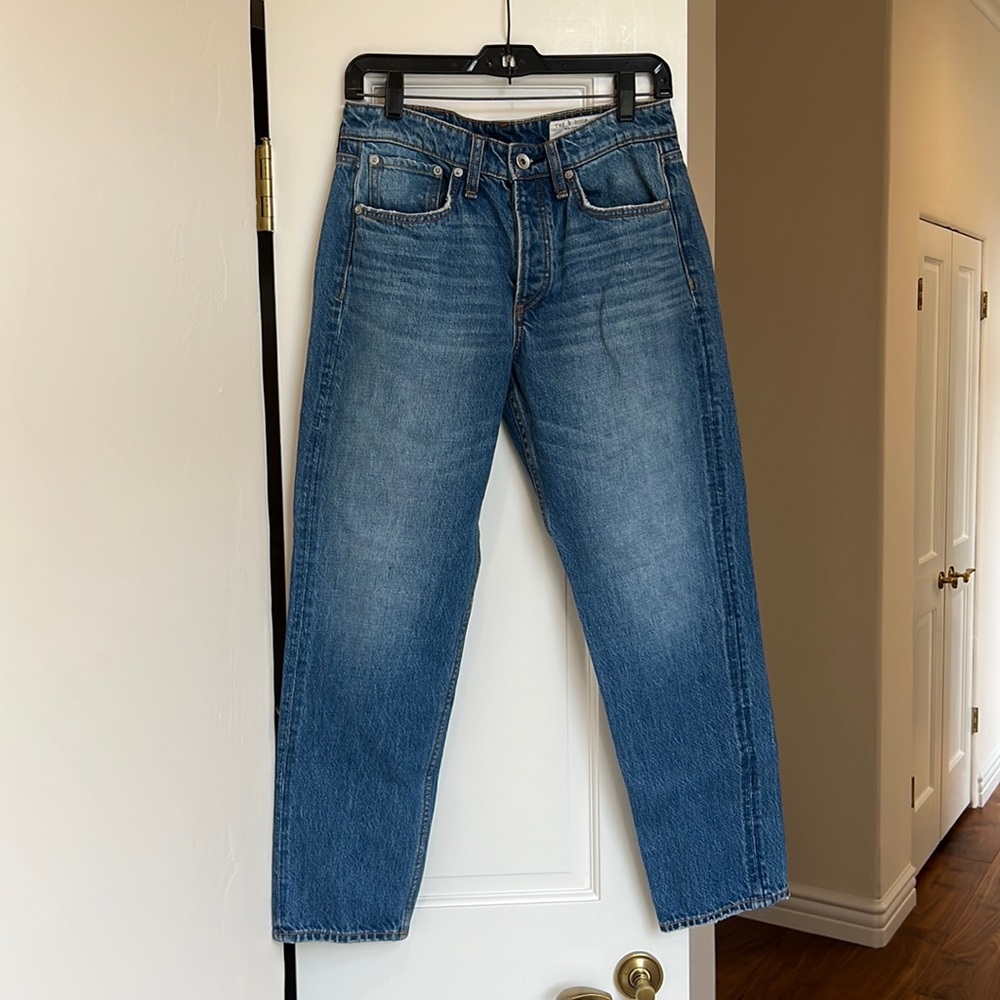 RAG & BONE “ROSA” MID-RISE BUTTON FLY JEANS SZ-26 COLOR “CLEAN MICK” LIKE NEW ❤️